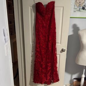 Red Strapless sweetheart prom dress